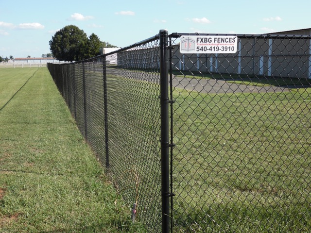 FXBG Fences 6' Black Vinyl Coated